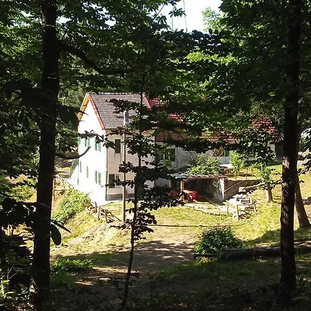 Cascina Marasca Viola アパート