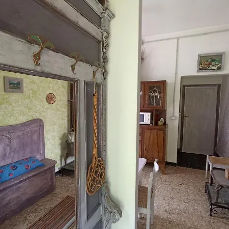 Cascina Marasca Viola Lejlighed Martina Olba